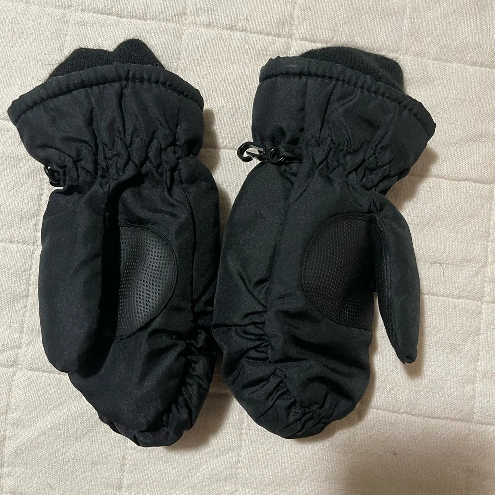 Black mittens women size Small
